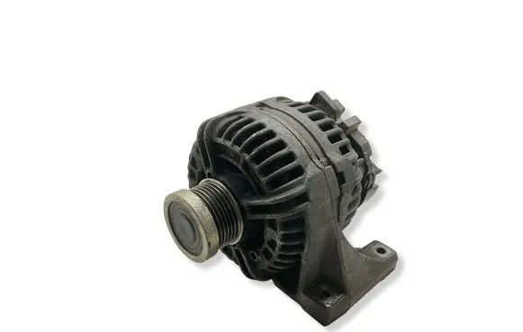 Volvo XC90 Generator/alternator 30658085 0124525060