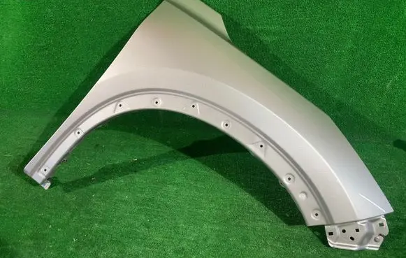 Nissan X-Trail T33 Fender