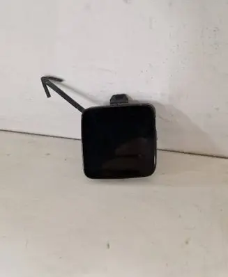 Rear bumper row hook cap/cover