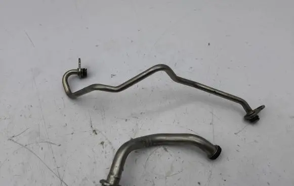 Audi A1 Turbo turbocharger oiling pipe/hose 05C145735A 05C145140C