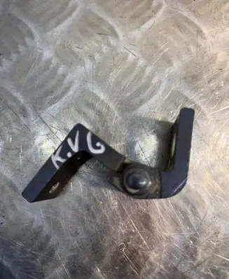 Skoda Octavia Mk2 (1Z) Rear door upper hinge 1Z0833401B