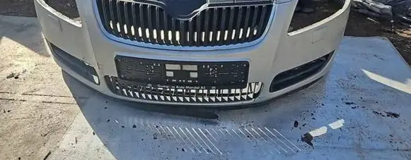 Skoda Fabia Mk2 (5J) Front bumper