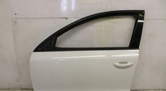 Skoda Superb B6 (3T) Front door