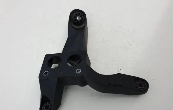 Mini One - Cooper F56 F55 ABS pump bracket 6851604