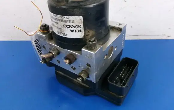 KIA Rio ABS Pump 58970-FD100