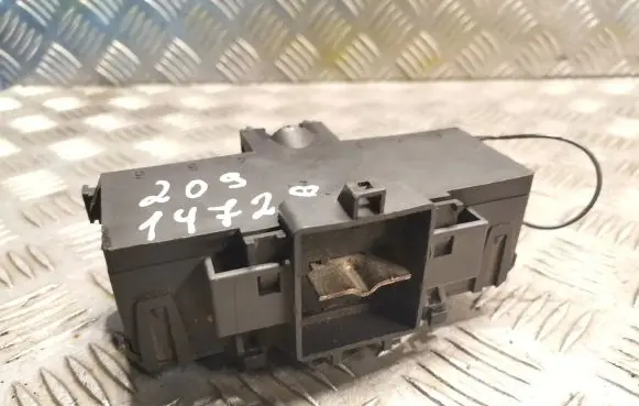 Mercedes-Benz CLK A209 C209 Fuse box set 2035450803