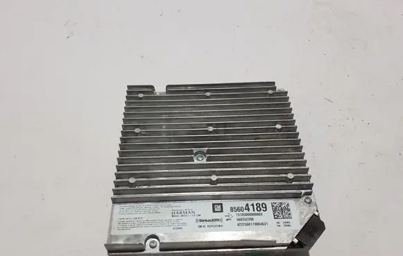 Chevrolet Silverado Radio/CD/DVD/GPS head unit 85604189