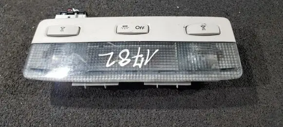 Renault Laguna II Front seat light 8200003037