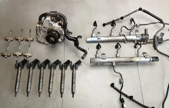 Mercedes-Benz ML W164 Fuel injection system set A6420700201 0445010095 0986435
