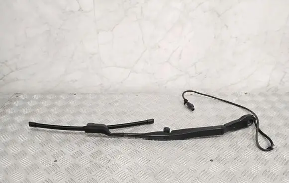 Polestar 2 Front wiper blade arm 31696294