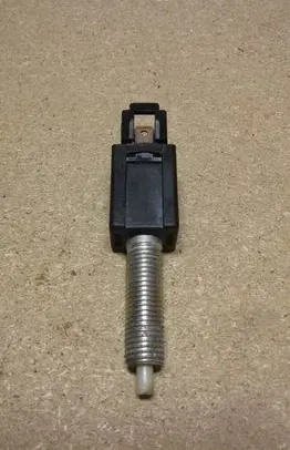 Clutch pedal sensor
