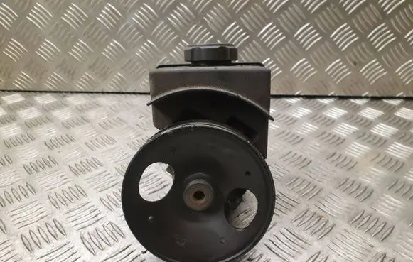 Volvo S70 V70 V70 XC Power steering pump 9140195
