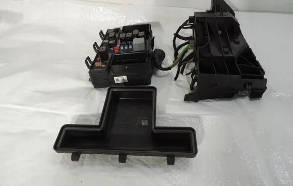 Ford Mondeo MK V Fuse box set FG9T14A067EB