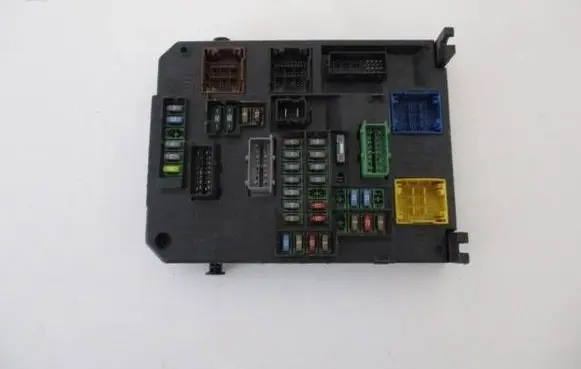 Citroen DS4 Central body control module 9665547480