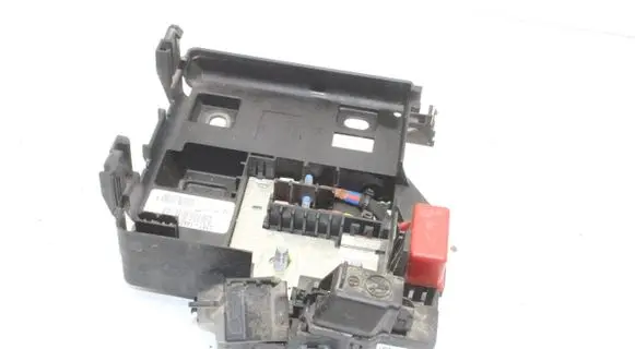 Ford Kuga III Current control relay LX6T14A094HD