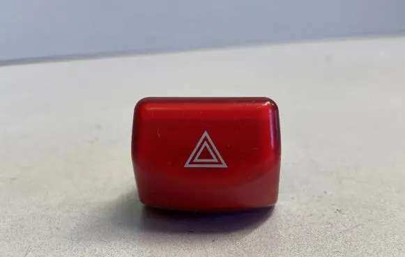 Nissan Micra Hazard light switch 06019