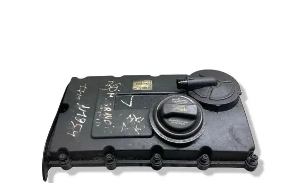 Mitsubishi Grandis Rocker cam cover 03G103475