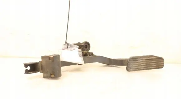 KIA Sportage Accelerator throttle pedal