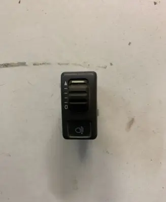 Volvo S70 V70 V70 XC Headlight level height control switch 9162960 98W05K