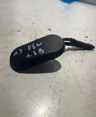 Audi A3 S3 8P Windshield washer spray nozzle 8p0955987