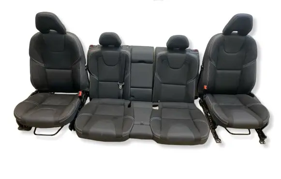 Volvo V40 Seat set 930657108 930628108 31377538