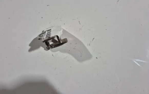 Chevrolet Aveo Front door lock loop/hook striker 