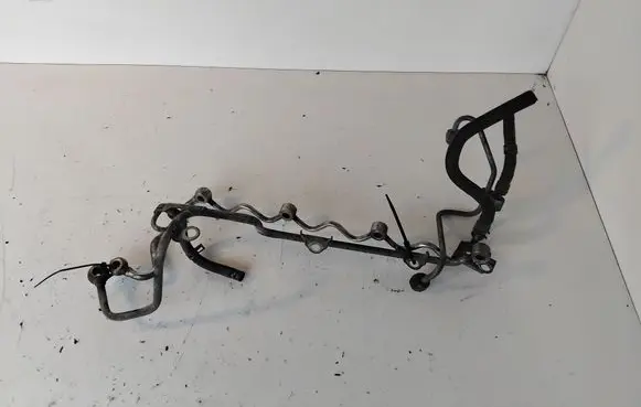 Toyota Hiace (H200) Fuel return line/hose 
