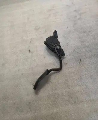 Seat Alhambra (Mk1) Accelerator throttle pedal 6PV00777003 7M3721603B YM219F836AA
