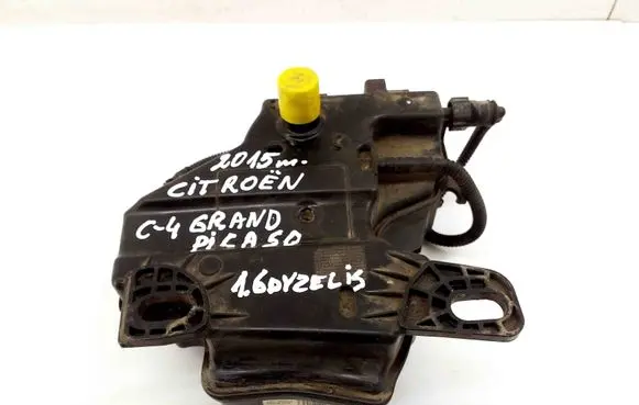 Citroen C4 II Picasso AdBlue liquid reservoir 9800323880