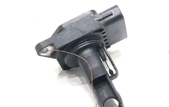 Toyota Yaris Mass air flow meter 22204-30010