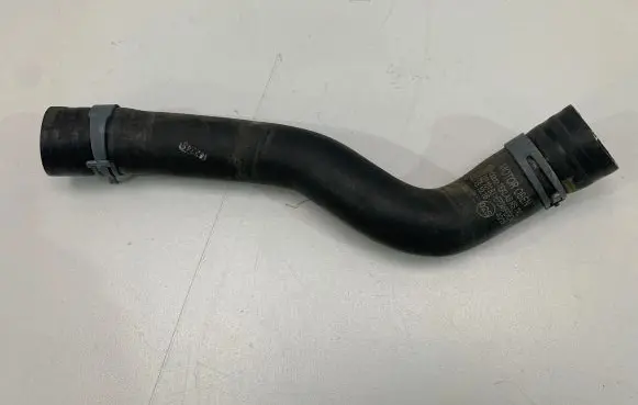 Audi A6 S6 C8 4K Engine coolant pipe/hose 4K0122101BJ