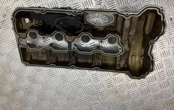 BMW 7 F01 F02 F03 F04 Rocker cam cover 