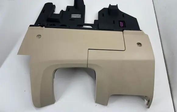 Volkswagen Touareg II Dashboard lower bottom trim panel 7P1863097 7P1858368 7P1858366MH67