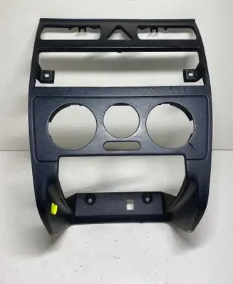 Audi A3 S3 8L Radio/GPS head unit trim 8L0863263
