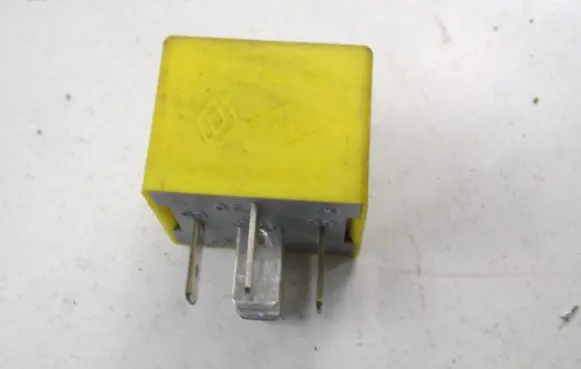 Renault Laguna II Other relay 7700844253