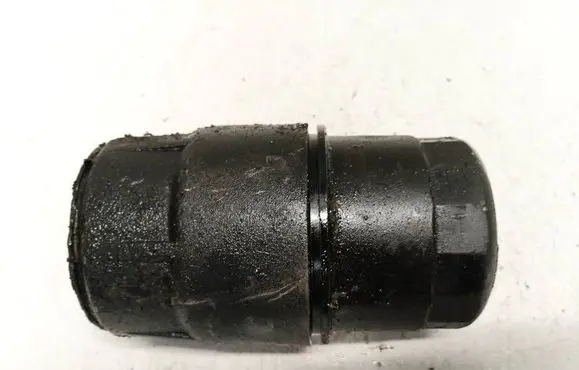 Hyundai Santa Fe Oil filter cover 