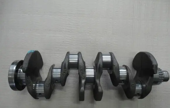 Seat Leon (5F) Crankshaft 03L105021A