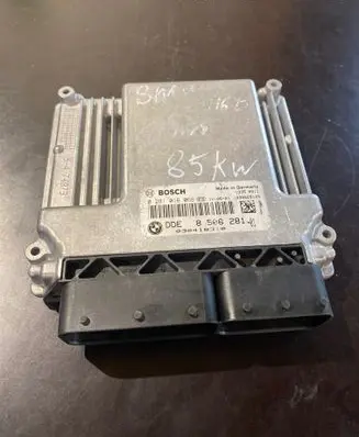 BMW 1 E81 E87 Engine control unit/module 8506281 0281016068