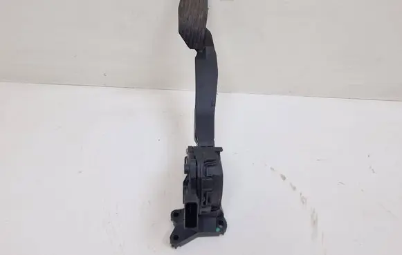 Fiat 500X Accelerator throttle pedal 51942427 6PV01017519 10858