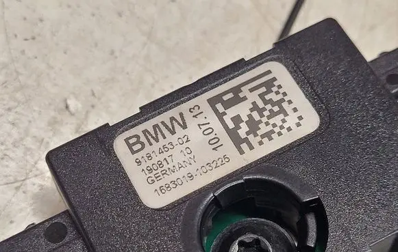 BMW 1 F20 F21 Aerial antenna amplifier 918145302 19081710