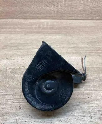 Skoda Octavia Mk3 (5E) Horn signal A046522 0055306 55306