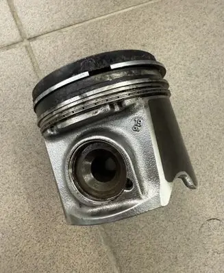 Iveco Daily 6th gen Piston A930 0974443421