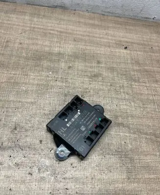 Mercedes-Benz C W204 Door control unit/module A2048200526 A2048702326 A2044421832
