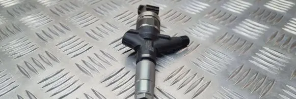 Subaru Forester SH Fuel injector 16613AA030 12M09890 NM9060888