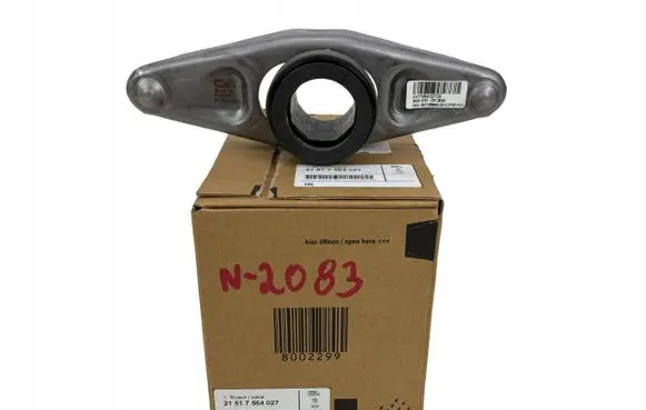 BMW 3 F30 F35 F31 Clutch release arm fork 21517564027