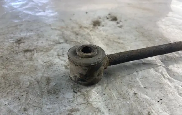 Jeep Grand Cherokee (WK) Front anti-roll bar/stabilizer link 