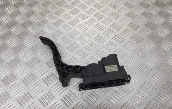 Seat Ibiza III (6L) Accelerator pedal position sensor 6Q1721503D
