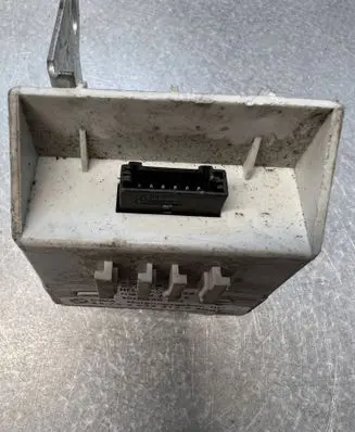 BMW 3 E46 Yaw turn rate sensor 2004940443