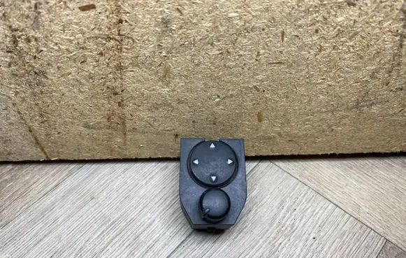 Audi A4 S4 B5 8D Wing mirror switch 8D0959565