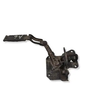 Audi A6 S6 C5 4B Engine bonnet/hood lock/catch 4B0823480C